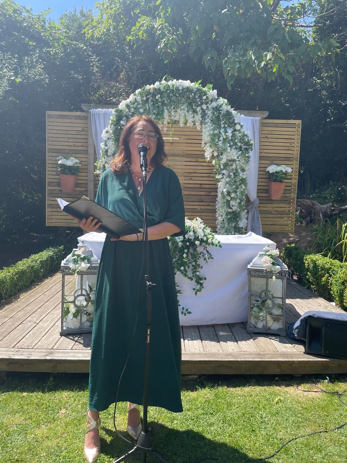 Mairead Vaughan outside Glenview Hotel